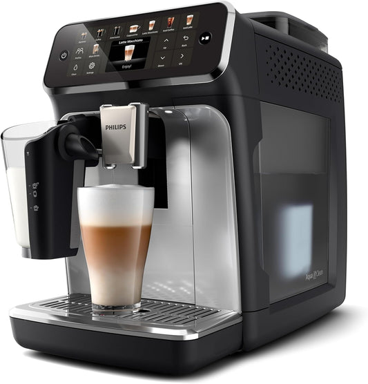 Philips Serie 5500 Kaffeevollautomat – LatteGo Milchsystem, 20 heiße und kalte Kaffeespezialitäten, 40% leiser mit SilentBrew, QuickStart, Schwarz und Silber (EP5546/70)
